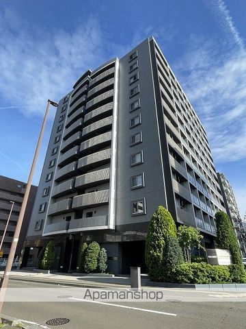 レジディア榴岡 ウエスト棟の外観写真