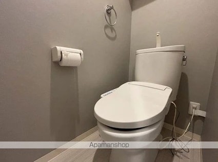 ラフォルテ福生[1LDK/35.3m2]のトイレ