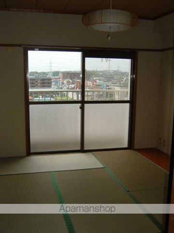 シャタデル東浦の内装写真