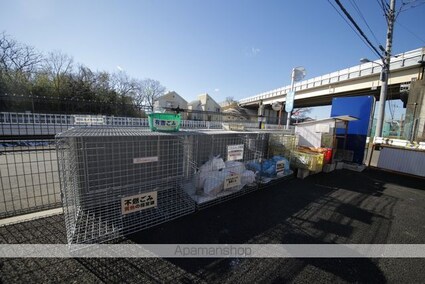 ウエストウイング平和[1R/34.36m2]の共用部1