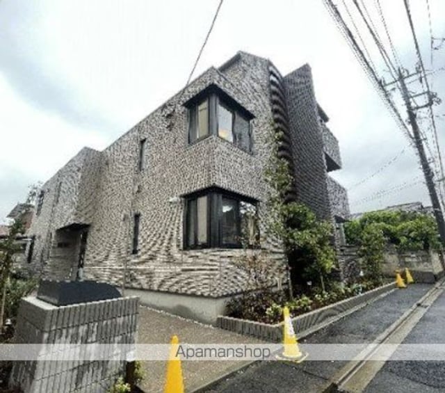 東京都世田谷区給田３丁目[2LDK/60.17m2]の外観