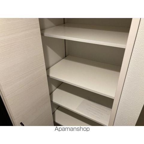 アルファスクエアS17の内装写真