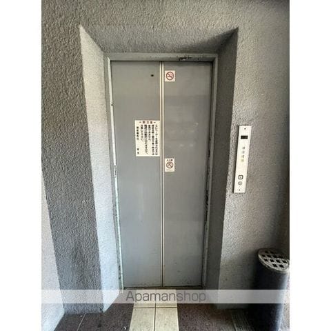 日ノ出町ハイツの外観写真