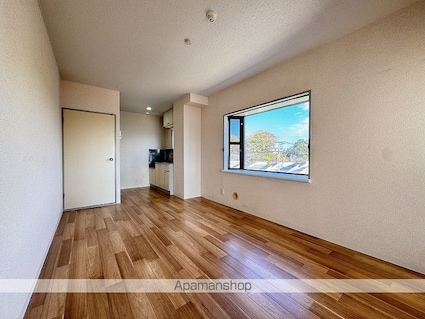 ＲＩＶＥＲＳＩＤＥアプス[2DK/50.3m2]のリビング・居間