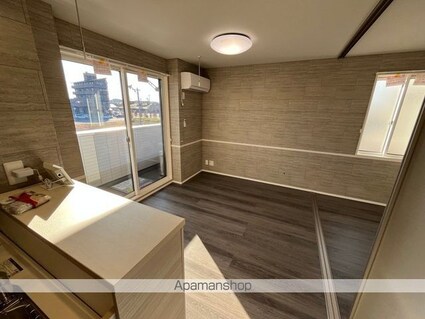 ビオット彦根　Ｂ棟[1LDK/31.43m2]のリビング・居間