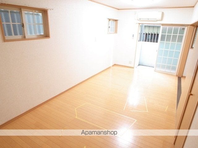 メゾン ドゥ アジュールの内装写真