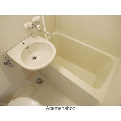 プレール中野Ⅱ[1R/20.65m2]のバス