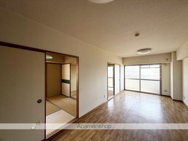 リアライズ鳴門の内装写真