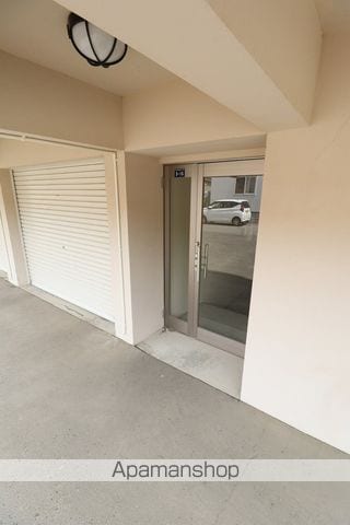 コンフォーティアの玄関写真