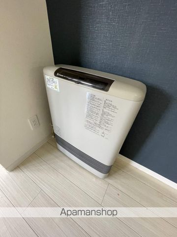 サウスフォーIIの内装写真