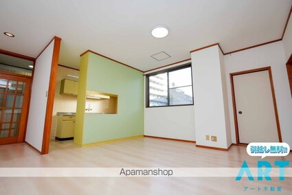 和田ビル[2LDK/83.78m2]のリビング・居間