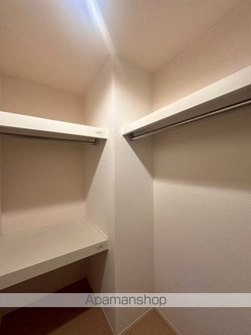 ヴォンエルフ古国府 A棟の内装写真