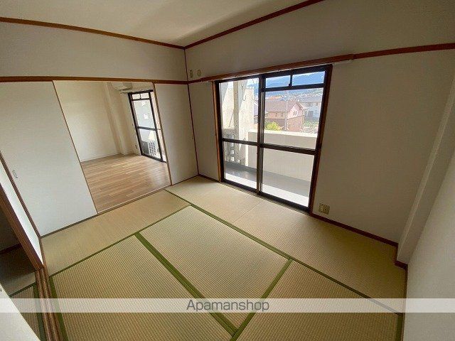 とみたハイツの内装写真