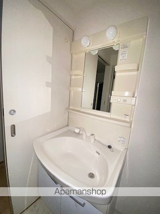 静岡県静岡市葵区両替町１丁目[1R/38.74m2]の洗面所