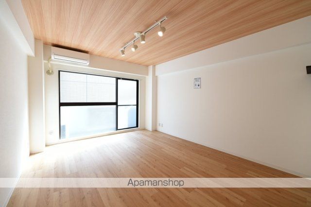 東京都目黒区中目黒１丁目[1K/25.56m2]のリビング・居間