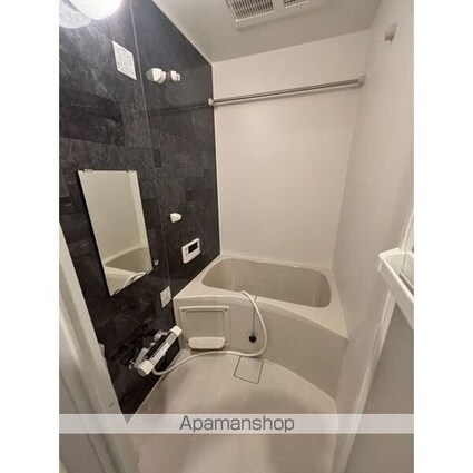 エステシア名駅[1R/25.22m2]のバス