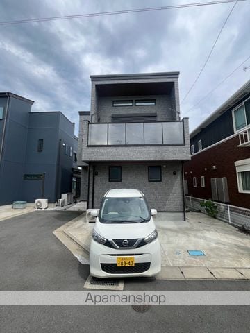平塚市 2階建 築4年の外観写真