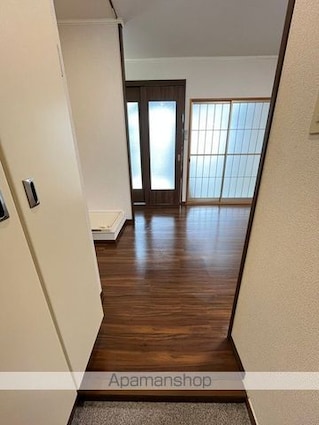 滋賀県守山市伊勢町[2DK/41.31m2]の玄関