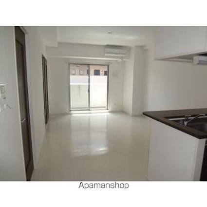 ＴＲＥＮＴＥ　ＬＵＭＩＥＲＥ[2LDK/63m2]のリビング・居間