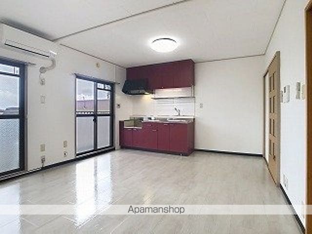 富士インタープレイスAの内装写真