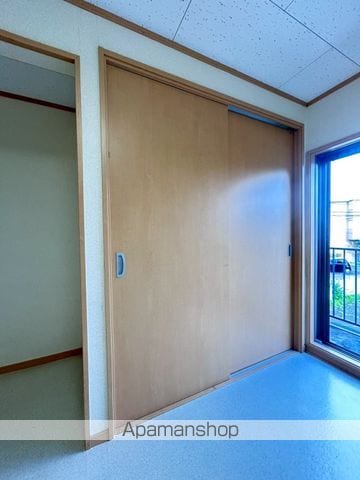 百草ハイツの内装写真