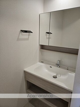 Ｄーｒｅｓｉｄｅｎｃｅ曙町１丁目[1LDK/37.09m2]の洗面所