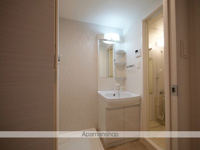 SーRESIDENCE新大阪WESTの内装写真