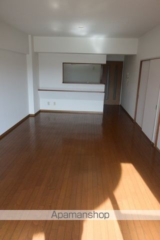 イオラニガーデンの内装写真