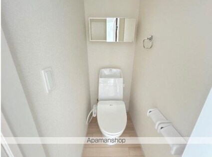 クレリア[2LDK/48.61m2]のトイレ