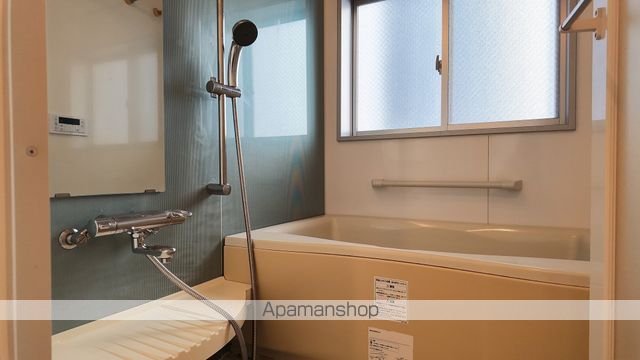 カスタリア伏見の内装写真