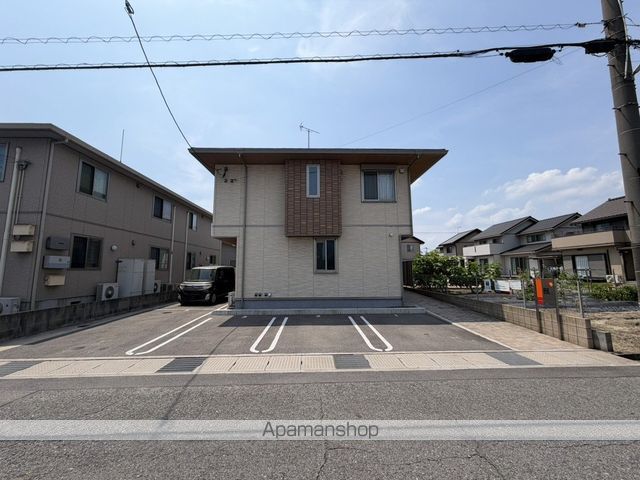 ＪＲ山陽本線 東福山駅 徒歩57分 2階建 築5年の外観写真
