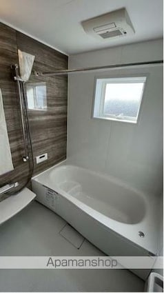 Ｎ・ガレージ[3LDK/110.95m2]のバス