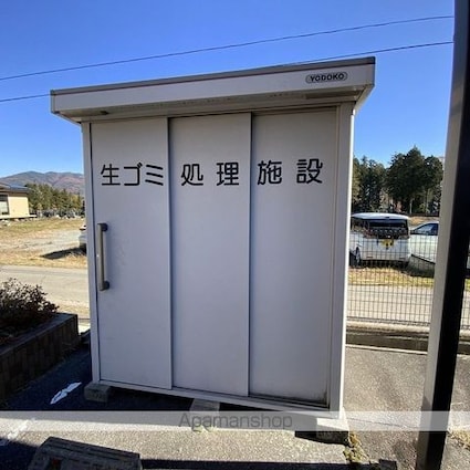 アプリコット[3DK/56.76m2]の共用部1