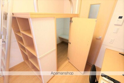 レオパレスウイスタリア[1K/22.35m2]の収納
