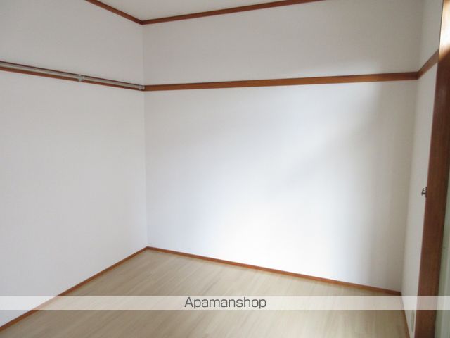 ルーミー甲府106号館の内装写真