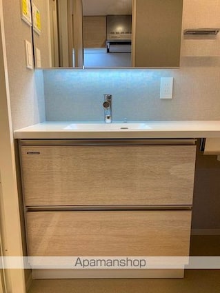 ブランシエスタ飯田橋[1K/27.2m2]の洗面所