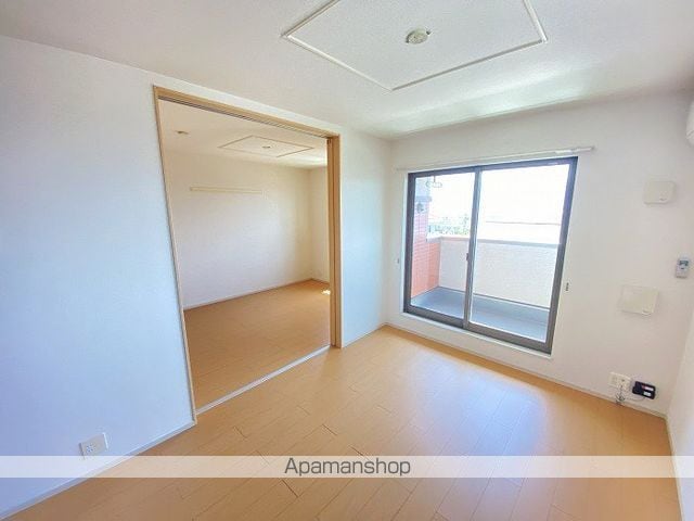 フレスクーラ蟻ヶ崎IIIの内装写真