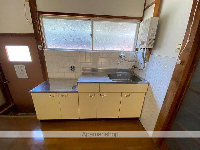 ＪＲ予讃線 今治駅 徒歩15分 1階建 築56年の内装写真