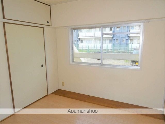 ヴィラナリー川津2号棟の内装写真