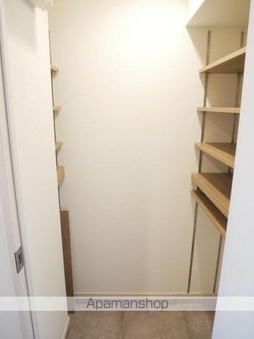 アクシア大橋の内装写真