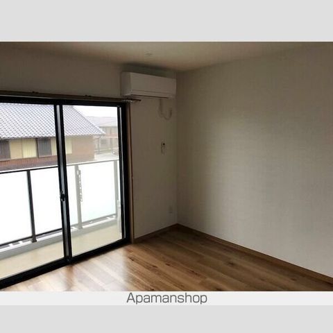 AQLAの内装写真
