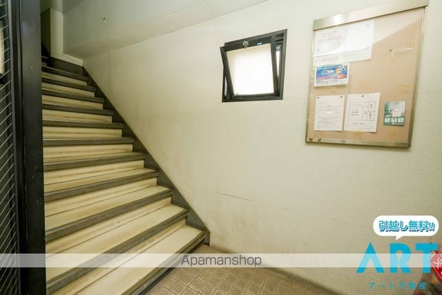 シャトレー大手町の玄関写真