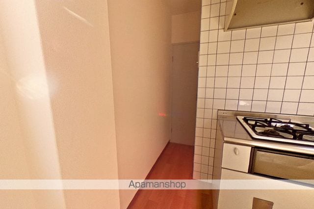 トライアングル筆山の内装写真