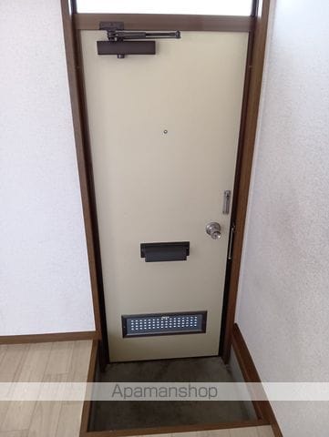 ファミーユ荒巻の内装写真