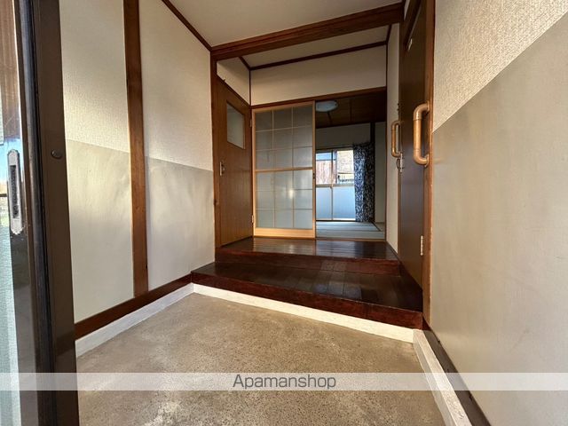 千秋町天摩26貸家の内装写真