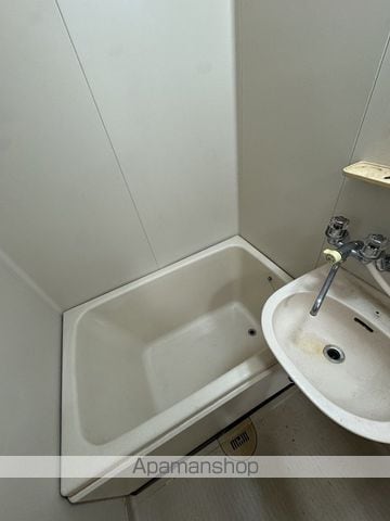 B'CASA小倉台RE−BORNの内装写真