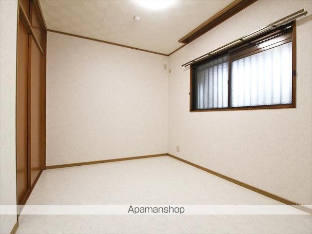 ハウス中一万の内装写真