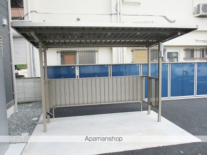 Ｄ－ＲＯＯＭ徳行[2LDK/58.37m2]の共用部1