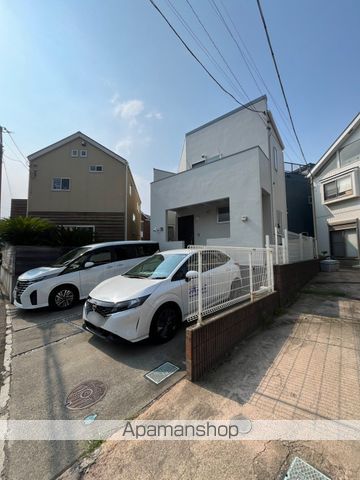 鵠沼海岸3丁目戸建の外観写真