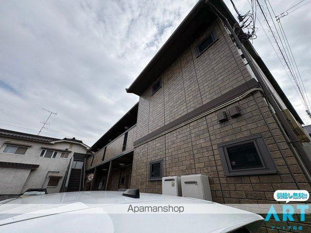 リビングタウン古川北壱番館 B棟の外観写真